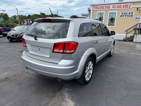 Used 2012 Dodge Journey Crew w/ Navigation & Sound Group I AWD/4WD image 8