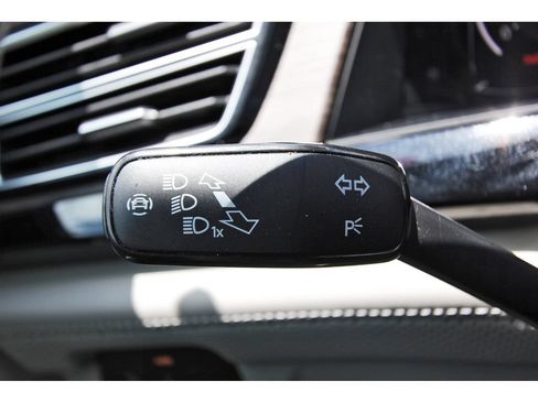 Used 2024 Volkswagen Atlas SEL Premium R-Line AWD/4WD image 19