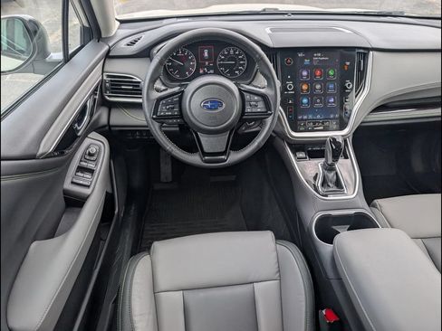 Used 2025 Subaru Outback Onyx Edition AWD/4WD image 9