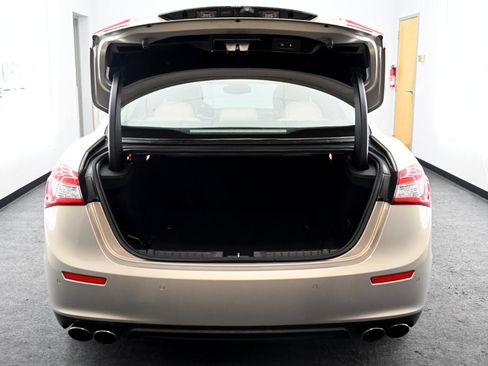 Used 2017 Maserati Ghibli S Q4 image 40