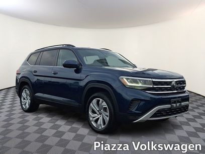 Used 2023 Volkswagen Atlas SE w/ Panoramic Sunroof Package
