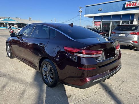 Used 2020 Kia Optima LX image 4
