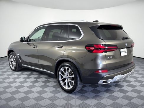 Used 2026 BMW X5 sDrive40i RWD image 3