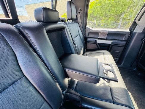 Used 2017 Ford F250 Lariat w/ Lariat Value Package AWD/4WD image 14