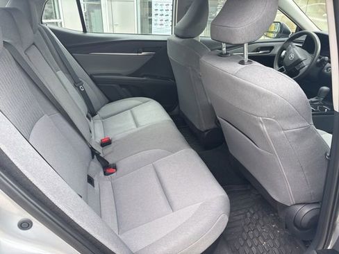 Used 2025 Toyota Camry LE AWD/4WD image 30