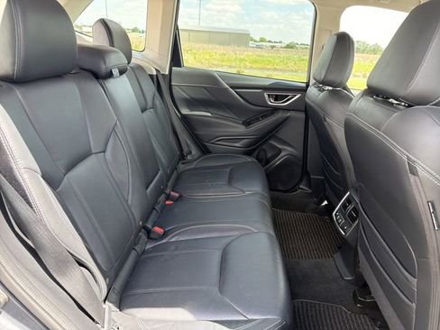 Used 2022 Subaru Forester Touring AWD/4WD image 18