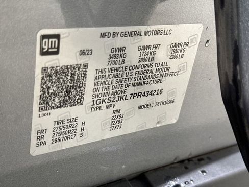 Used 2023 GMC Yukon XL Denali AWD/4WD image 34