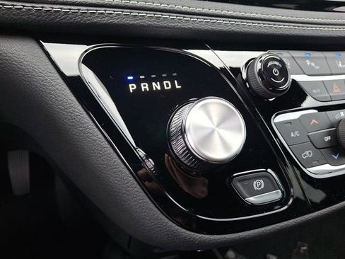 New 2026 Chrysler Pacifica Select image 12