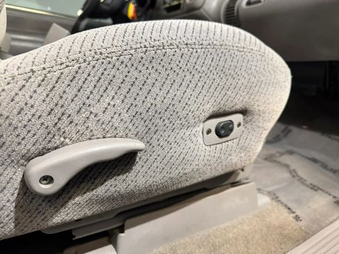 Used 1995 GMC Sierra 1500 4x4 Extended Cab image 25