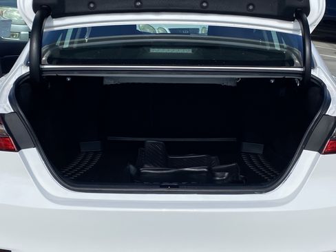 Certified 2021 Toyota Camry LE image 21