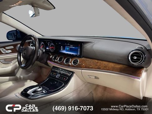 Used 2017 Mercedes-Benz E 300 4MATIC w/ Premium 1 Package image 29