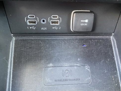 Used 2023 Jeep Grand Cherokee L Laredo image 21