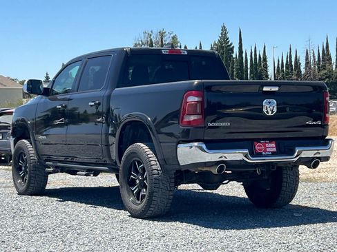 Used 2019 RAM 1500 Laramie AWD/4WD image 7