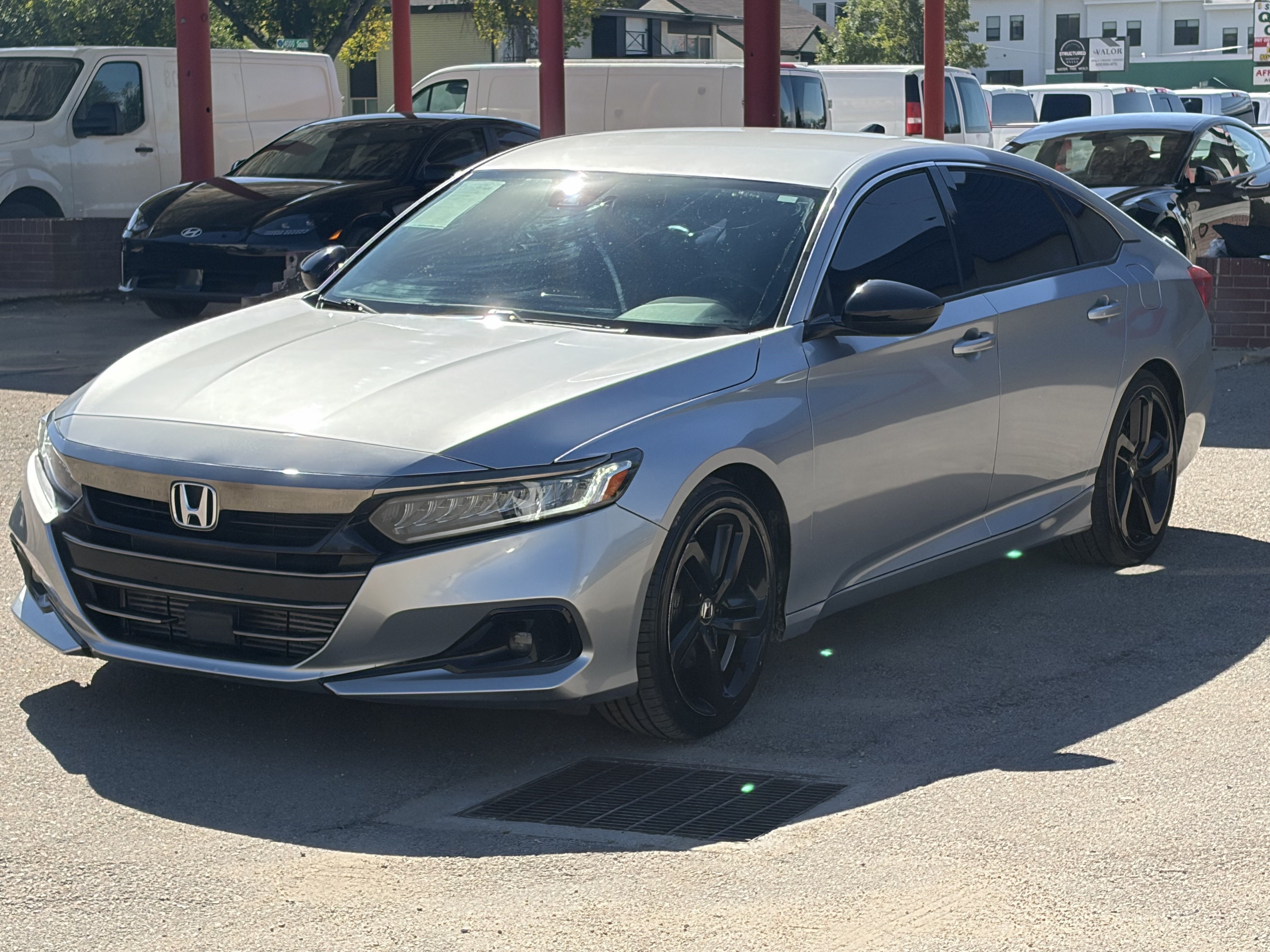 Used 2021 Honda Accord Sport Special Edition image 2