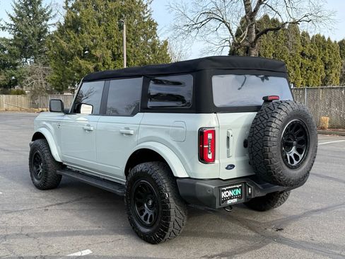 Used 2022 Ford Bronco Outer Banks image 4