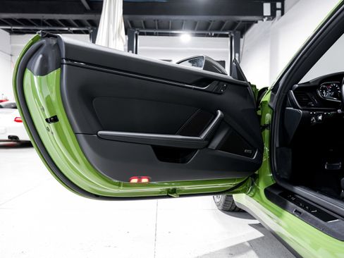 Used 2024 Porsche 911 Carrera T image 24