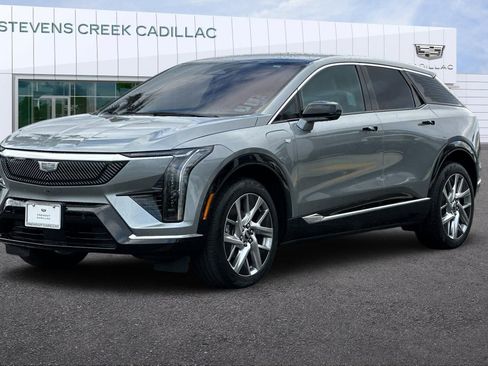 Certified 2025 Cadillac Optiq Luxury 1 image 7