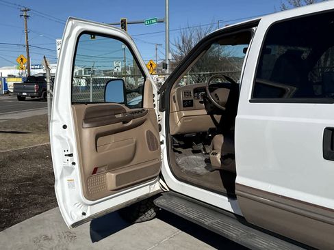 Used 1999 Ford F350 Lariat image 10