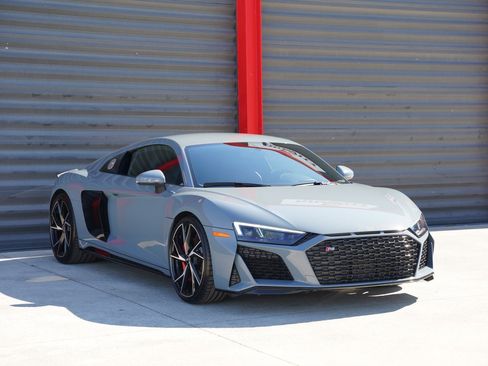 Used 2021 Audi R8 V10 image 12