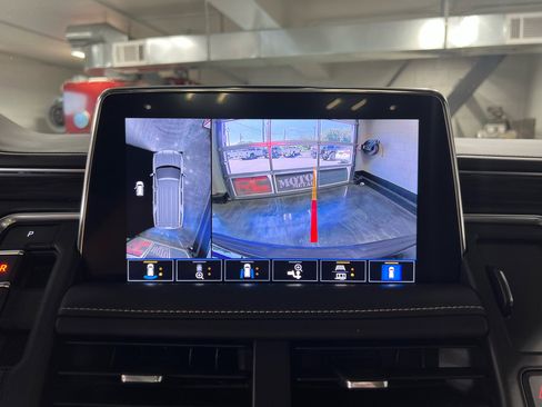 Used 2021 GMC Yukon SLT w/ SLT Luxury Plus Package image 33