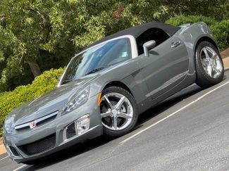 Used 2008 Saturn Sky Red Line video 1