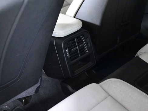 Certified 2023 Porsche Taycan image 20