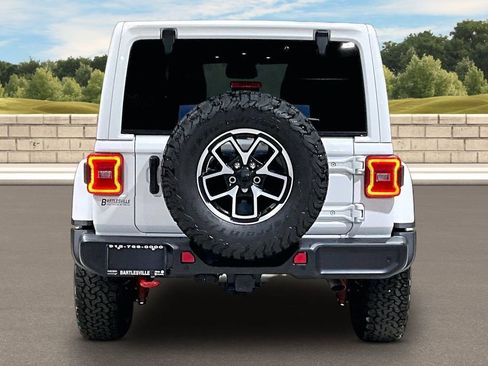 New 2026 Jeep Wrangler Unlimited Rubicon w/ Safety Group AWD/4WD image 4