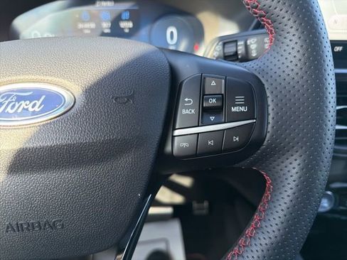 Certified 2023 Ford Escape ST-Line Elite w/ Premium Technology Package image 32