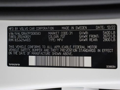 Used 2023 Volvo XC60 B5 Ultimate image 16