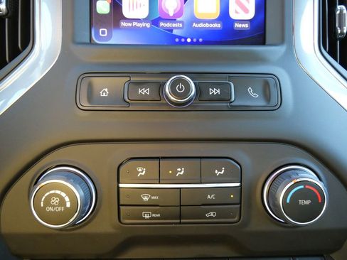 Used 2025 Chevrolet Silverado 1500 Custom Trail Boss w/ Turbomax Blackout Package image 28