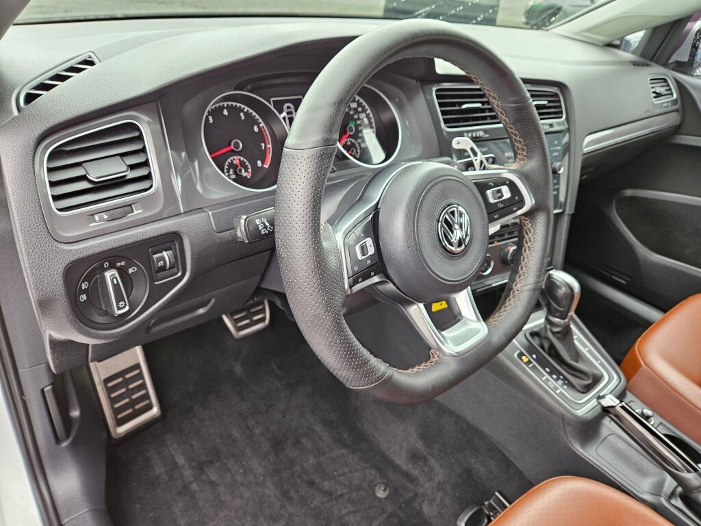 Used 2017 Volkswagen Golf Alltrack S AWD/4WD image 17