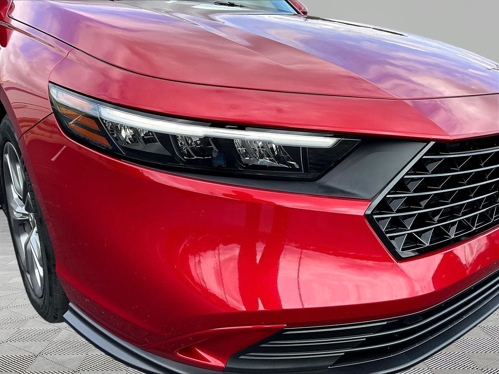 Used 2024 Honda Accord EX image 30