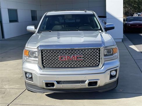 Used 2014 GMC Sierra 1500 Denali w/ Driver Alert Package image 3