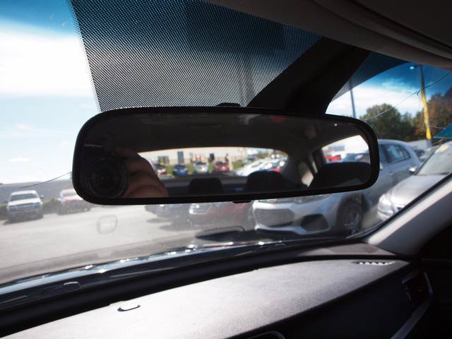Used 2019 Kia Optima LX w/ LX 17" Wheel Package FWD image 11