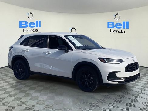 Certified 2023 Honda HR-V Sport image 6