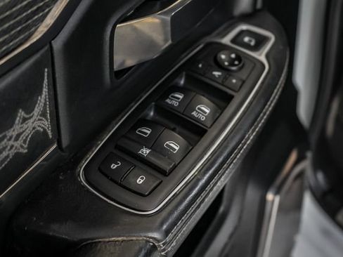 Used 2019 RAM 2500 Limited image 19