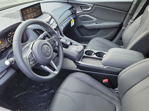 New 2025 Acura RDX SH-AWD image 5