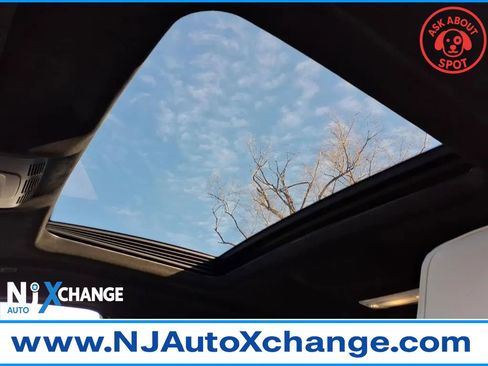 Used 2019 BMW X6 M image 41