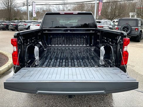 Used 2022 Chevrolet Silverado 1500 LT image 30