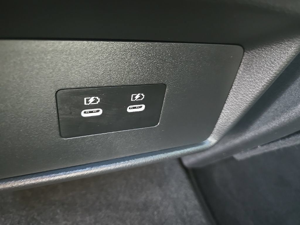Used 2025 Nissan Rogue Platinum AWD/4WD image 27