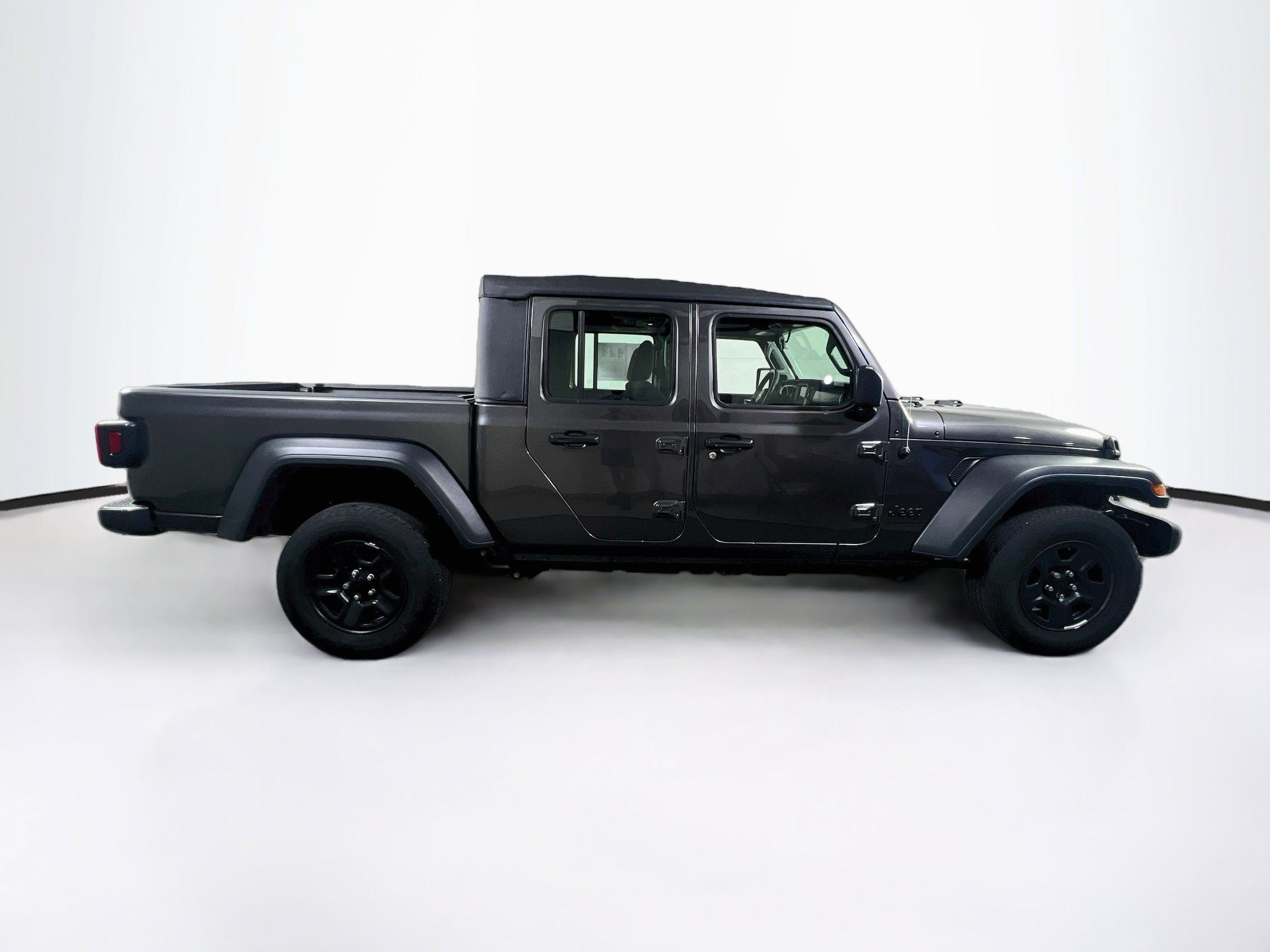 Used 2023 Jeep Gladiator Sport AWD/4WD image 4