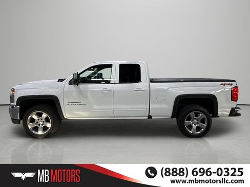 Used 2018 Chevrolet Silverado 1500 LT w/ True North Edition AWD/4WD image 2