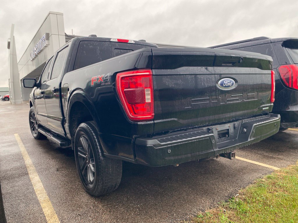 Used 2021 Ford F150 XLT w/ Equipment Group 302A High AWD/4WD image 9