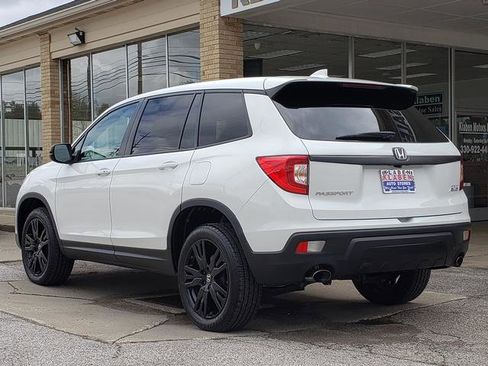 Used 2021 Honda Passport Sport image 3