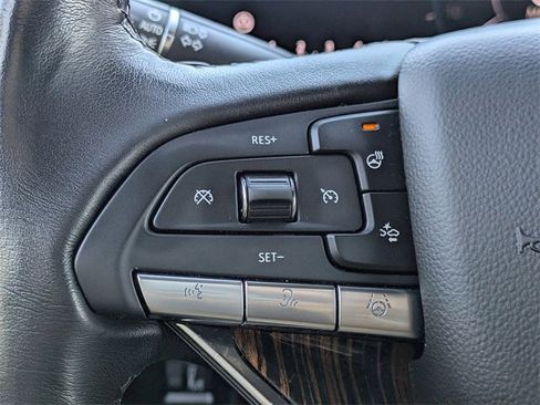 Certified 2023 Cadillac Escalade ESV Premium Luxury w/ Performance Package image 27