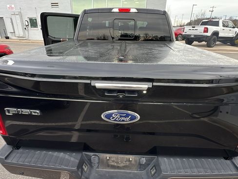 Used 2015 Ford F150 Lariat w/ Equipment Group 502A Luxury image 13