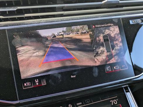 Used 2025 Audi Q7 2.0T Premium w/ Convenience Plus Package image 12