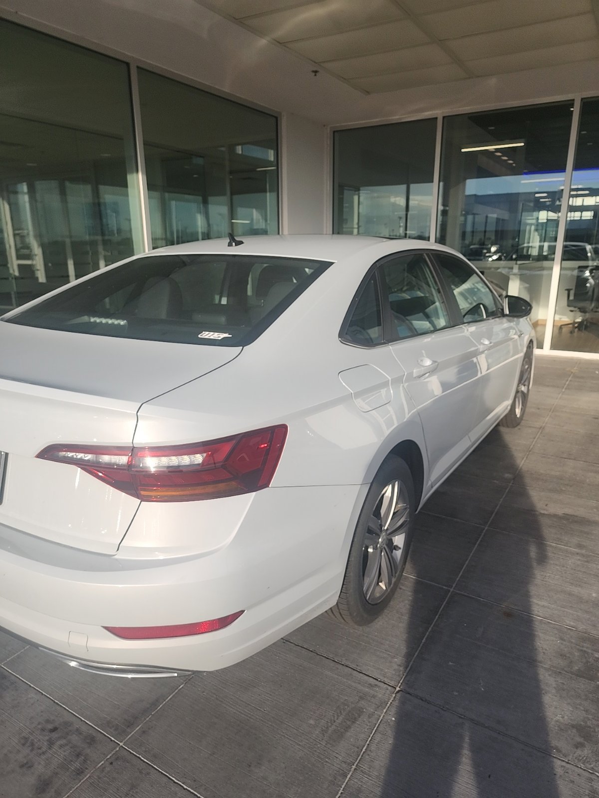 Used 2019 Volkswagen Jetta R-Line FWD image 5