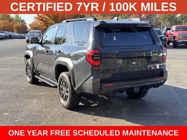 Used 2025 Toyota 4Runner SR5 AWD/4WD image 4