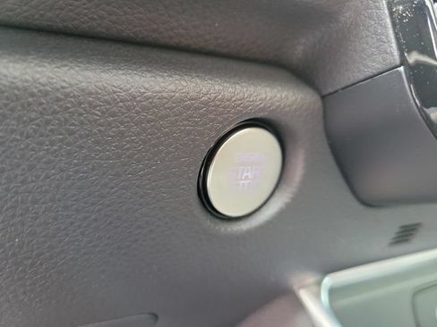 New 2026 Kia Carnival SX w/ SX Dark Edition Package FWD image 63